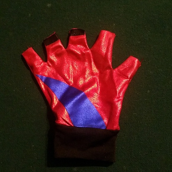 Harley Quinn outfit used it only once - Picture 8 of 8